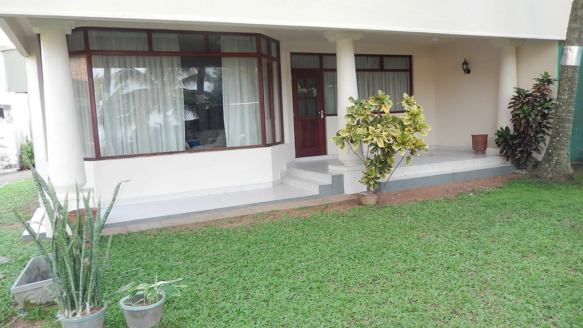 Janishi Residencies Hotell Negombo